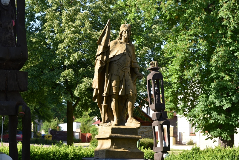 Čestlice - socha sv. Václava